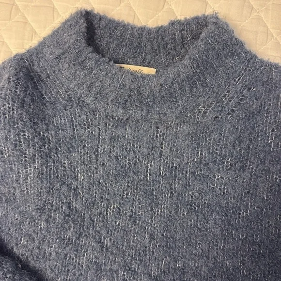 Madewell women’s sweater - Picture 3 of 5
